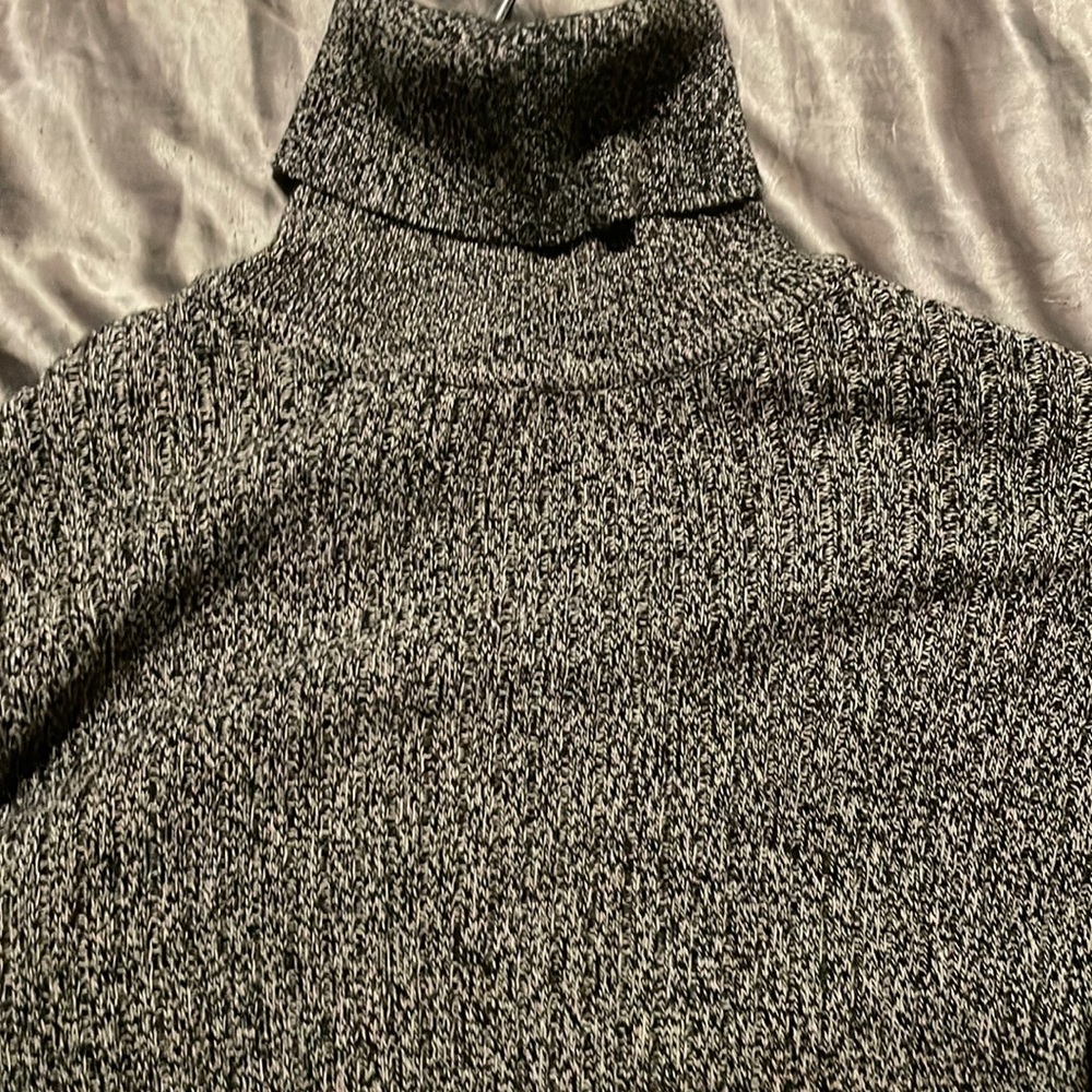 Black Gray Marble Turtleneck